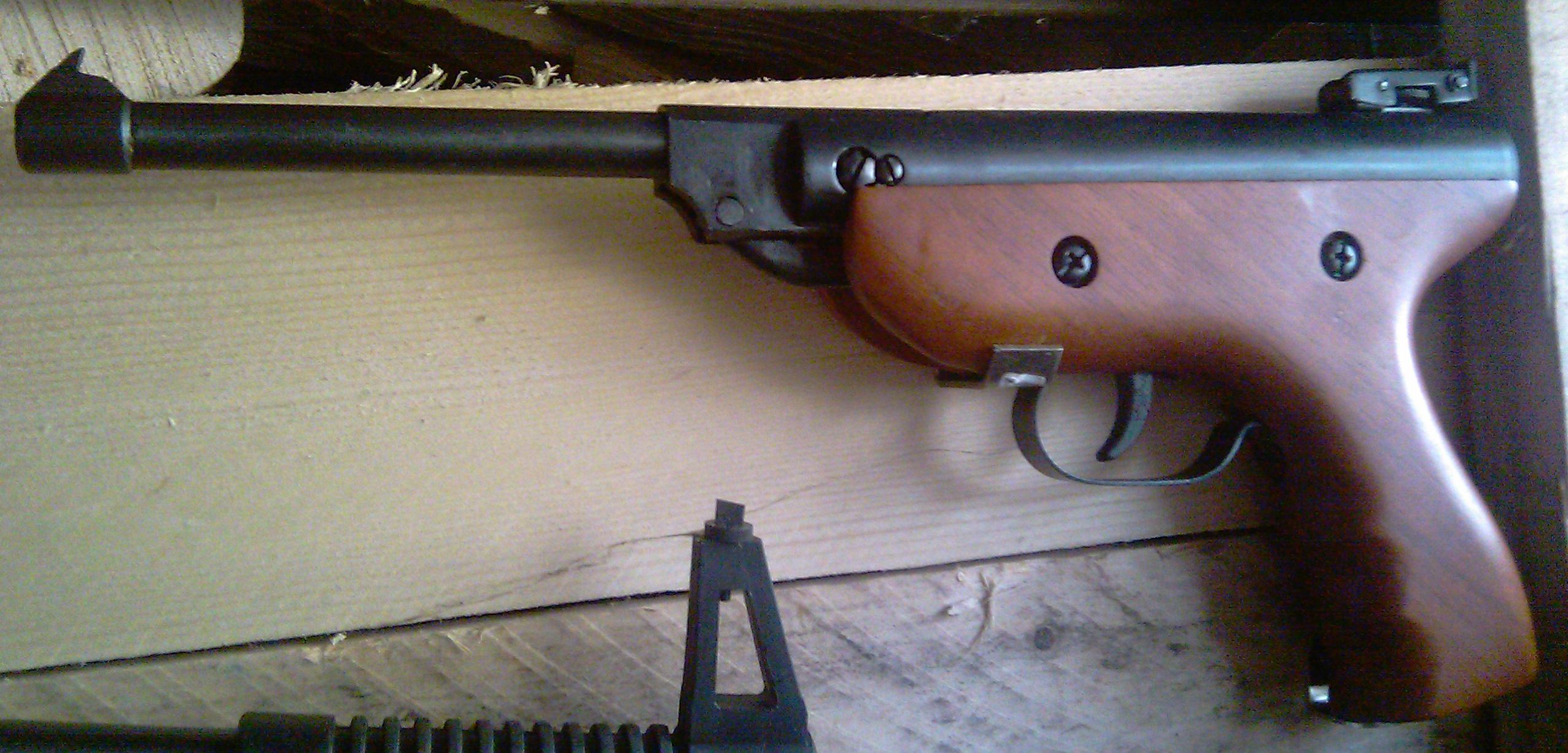 pištol Designed Germany 5.5mm